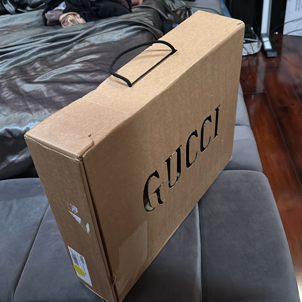 Gucci storage box - Picture 2 of 3